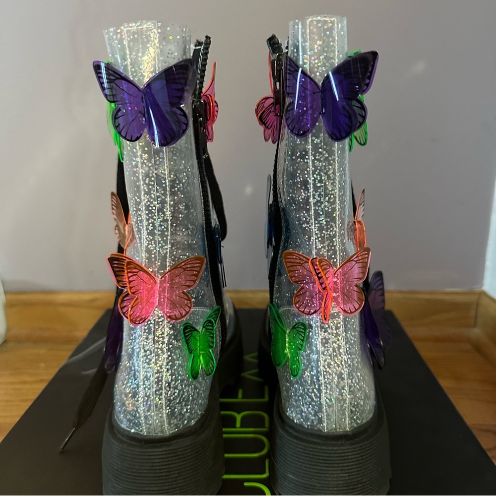 Club Exx Terrarium Butterfly Boots - Picture 6 of 7
